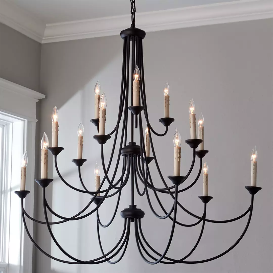 $900 Transitional Colonial Chandelier – Large